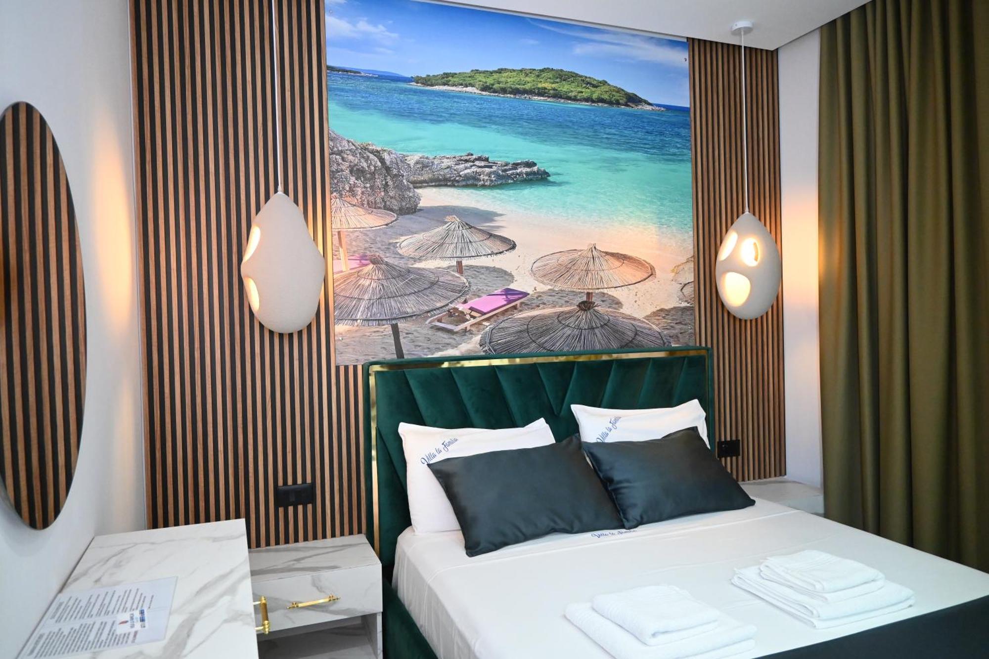 Vila La Familia Ksamil Bagian luar foto