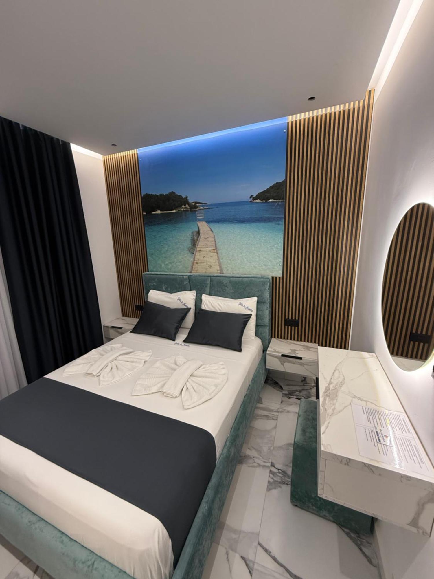 Vila La Familia Ksamil Bagian luar foto